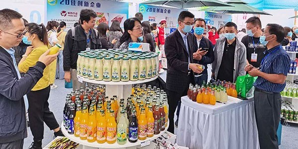 金狮贵宾会_尊贵显赫参加云南省绿色食品牌展销会取得圆满成功